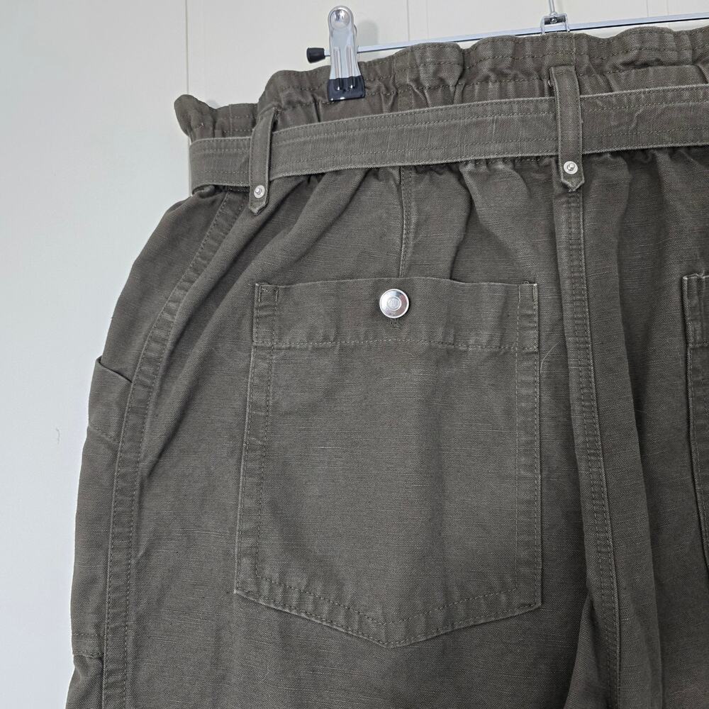 Banana Republic Paper Bag Shorts with Belt, NWOT, Olive Green Size 16 - Picture 8 of 9